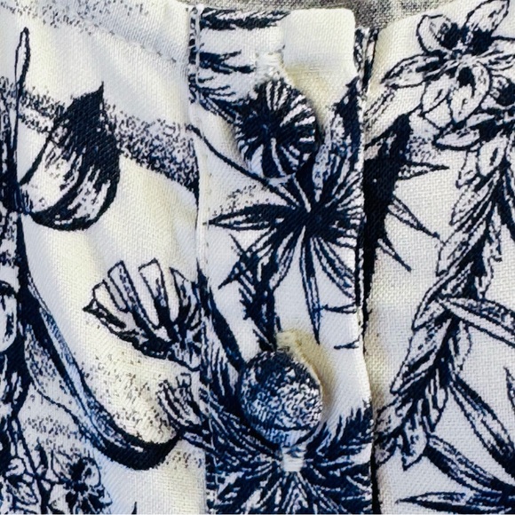 Torrid Women’s Tank Top Tropical Palm Print Size 4X - Picture 9 of 15